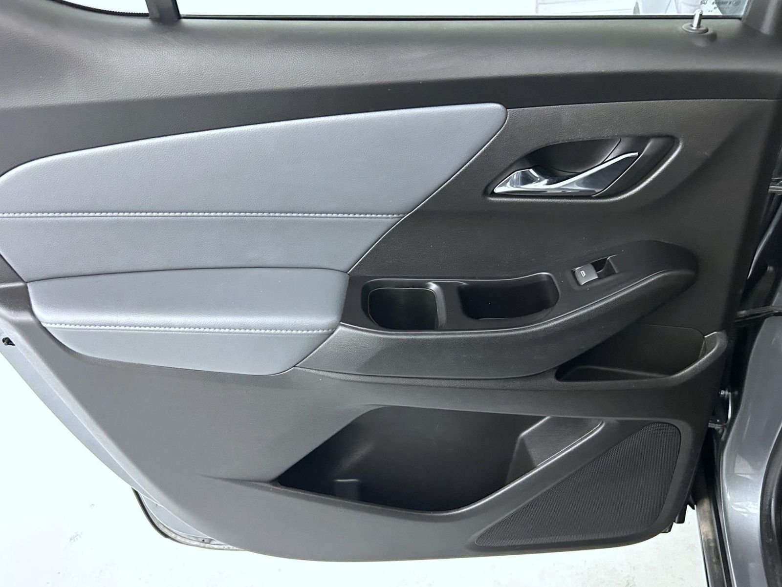 Used 2019 Gray Chevrolet LT image 20