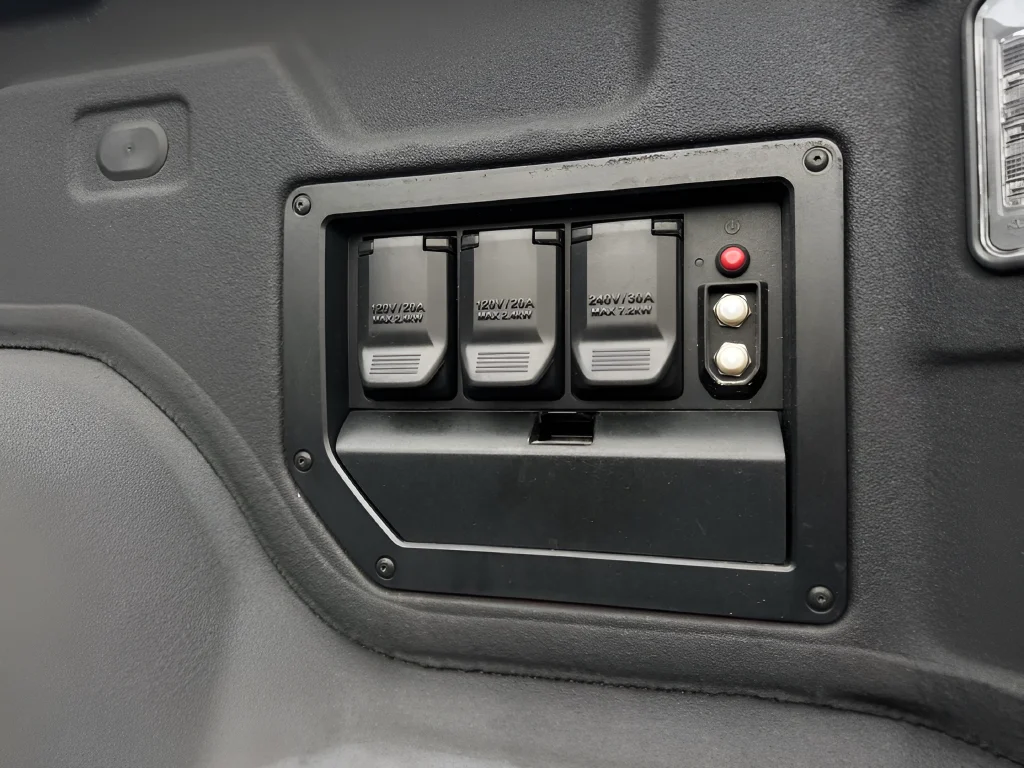 Used 2025 Red GMC Denali image 6