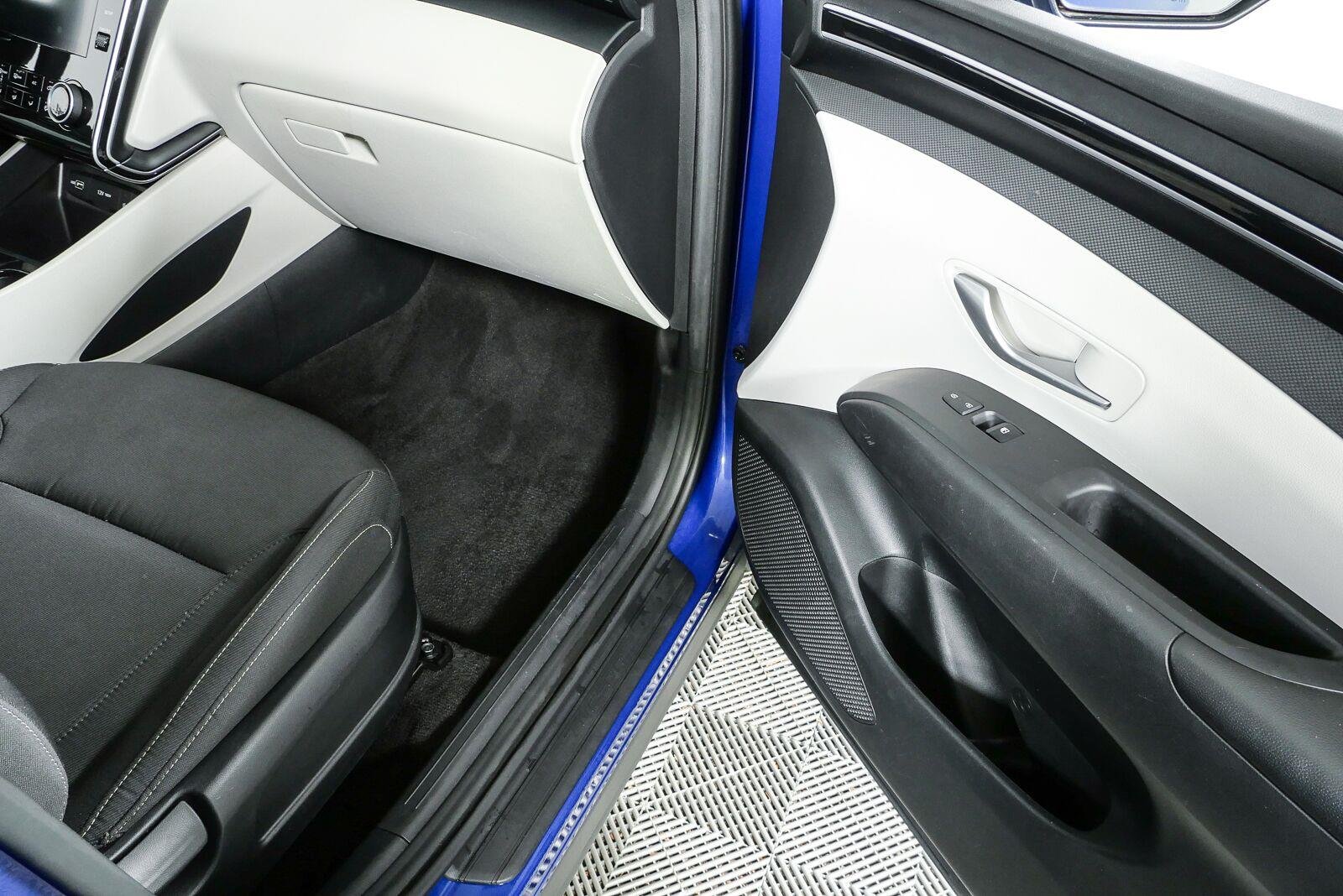Used 2023 Intense Blue Hyundai SEL image 23