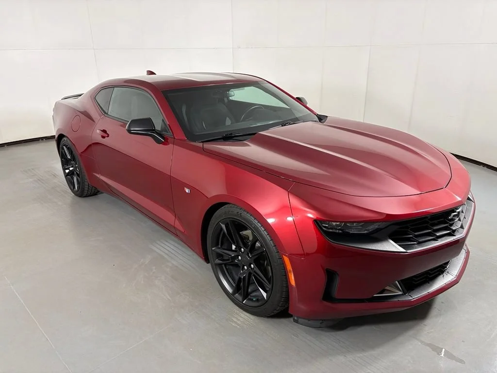 Certified Used 2023 RADIANT RED TINTCOAT Chevrolet 1LT image 2