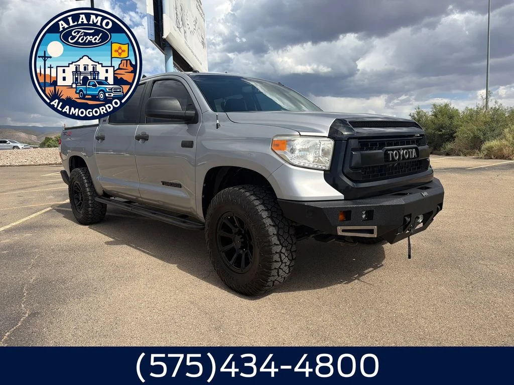 Used 2016 Silver Sky Metallic Toyota SR5 image 7