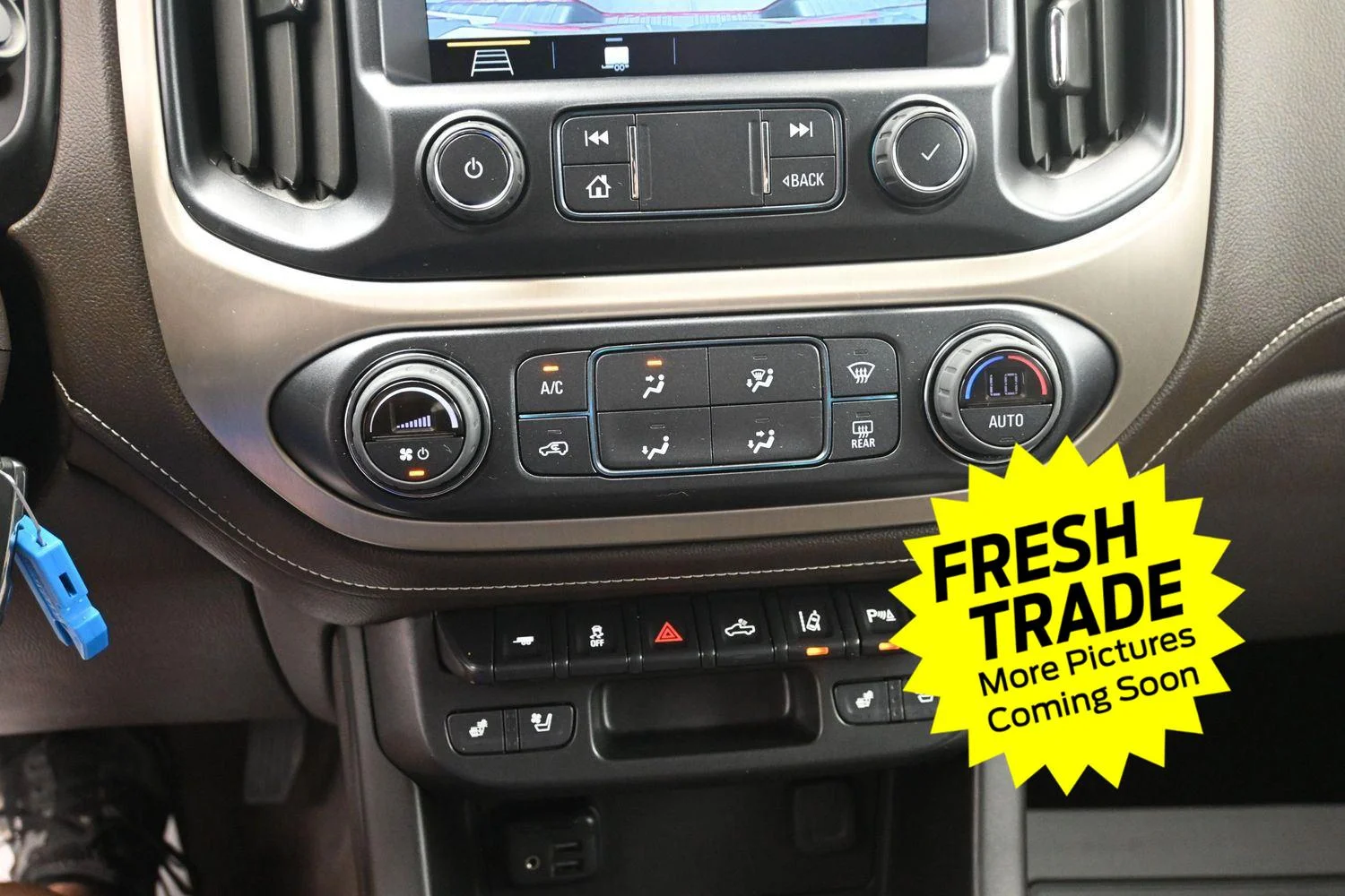 Used 2022                           GMC  image 27