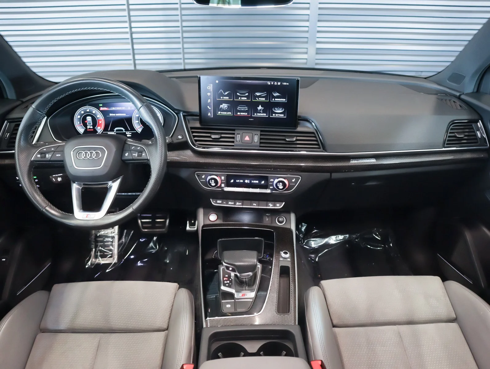 Used 2023 Daytona Gray Pearl Effect Audi Premium Plus image 8