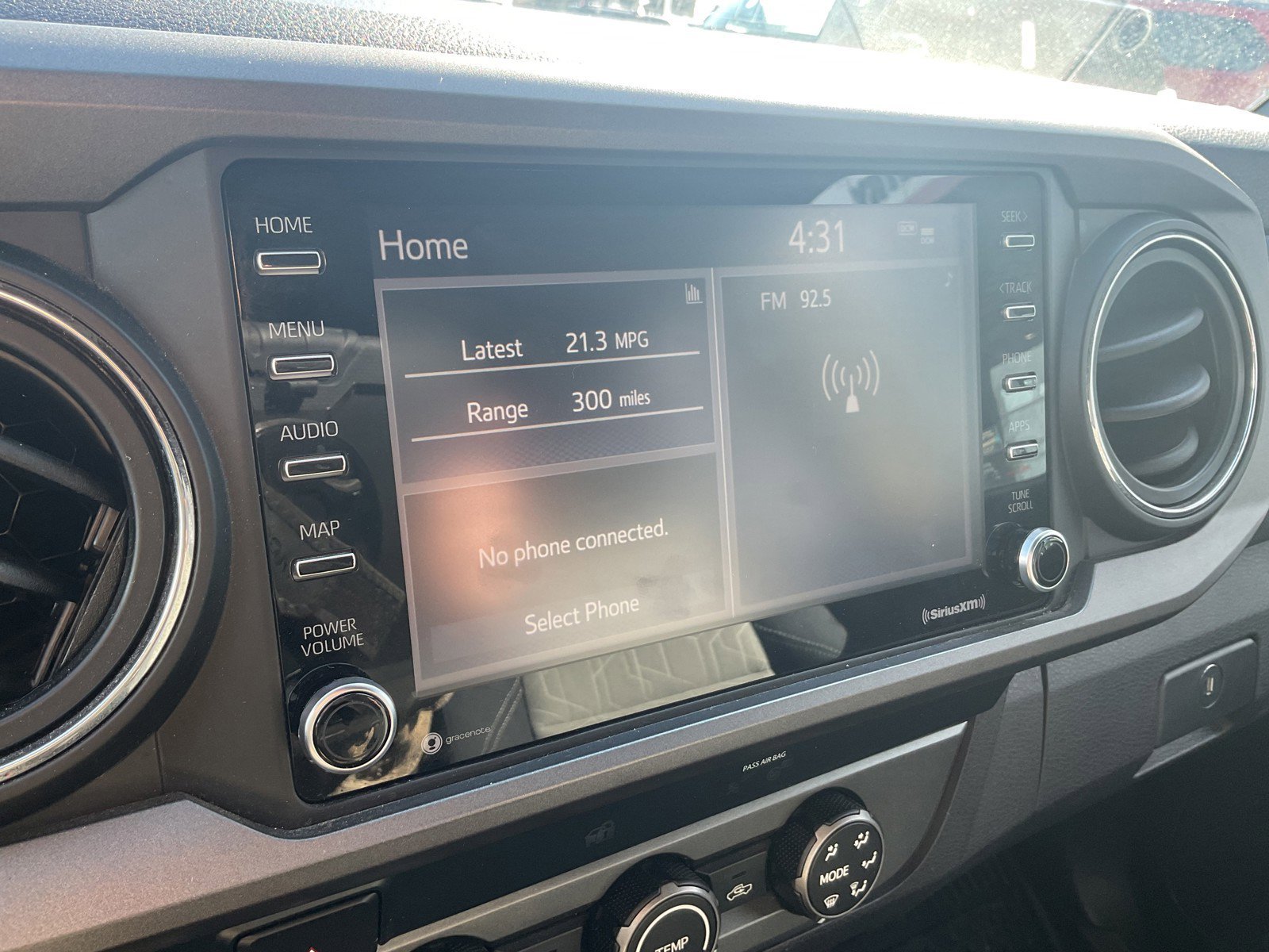 2020 Toyota Tacoma TRD Sport - Photo 27