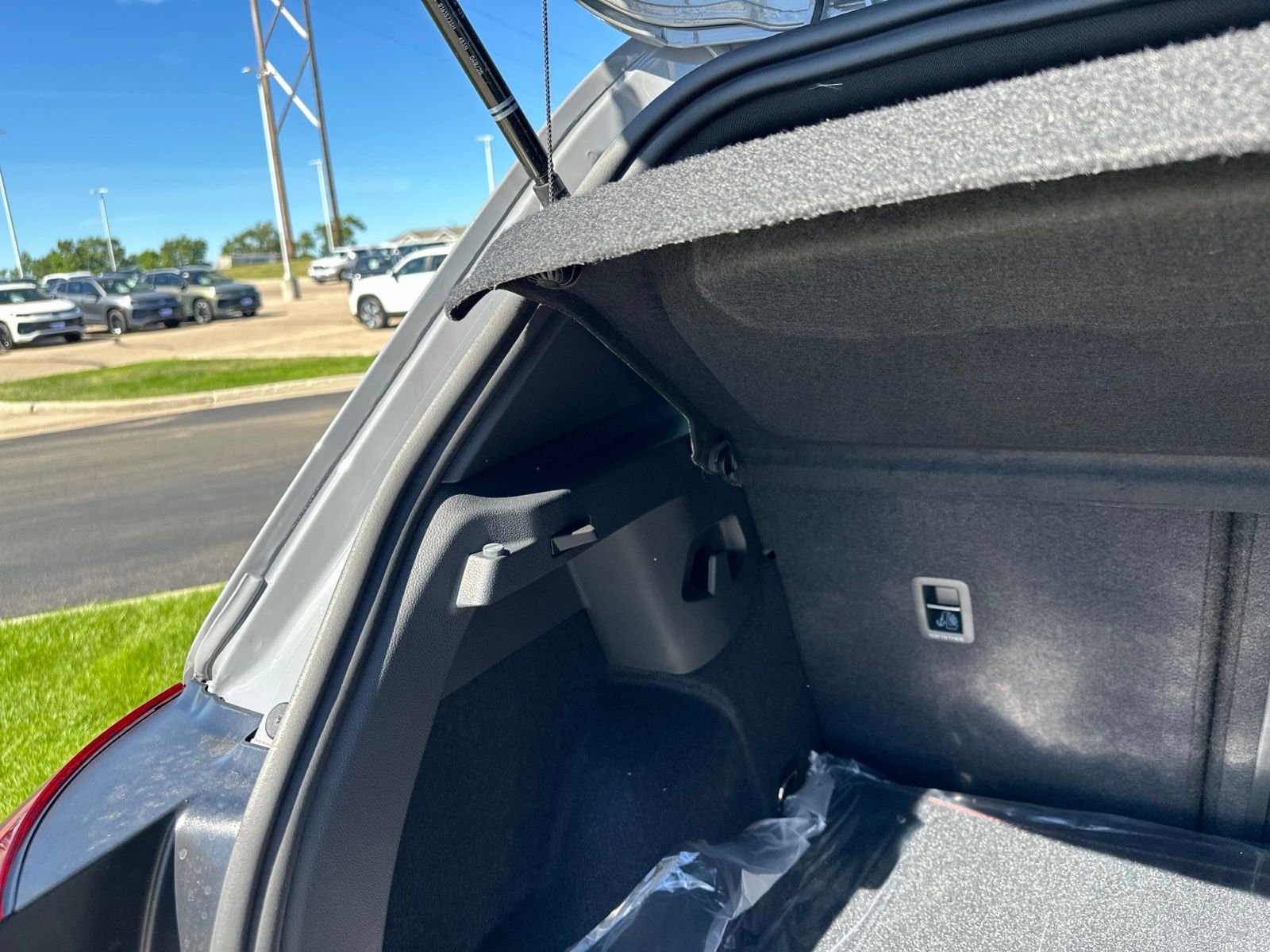 New 2026 Gray Volkswagen 2.0T SE image 28