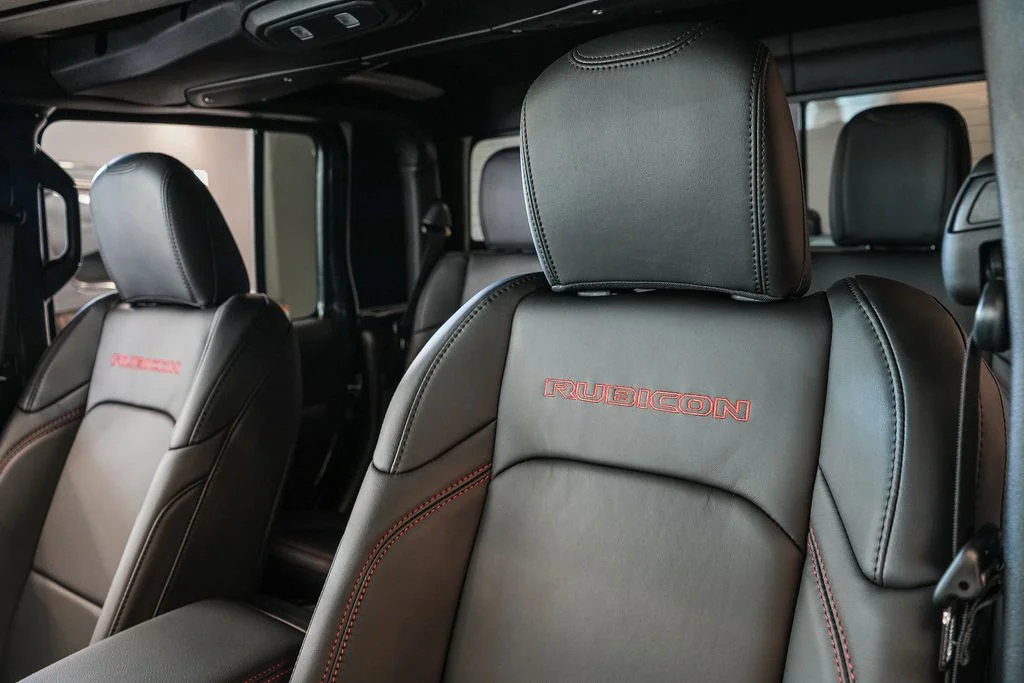 New 2026 Black Clearcoat Jeep Rubicon X image 19