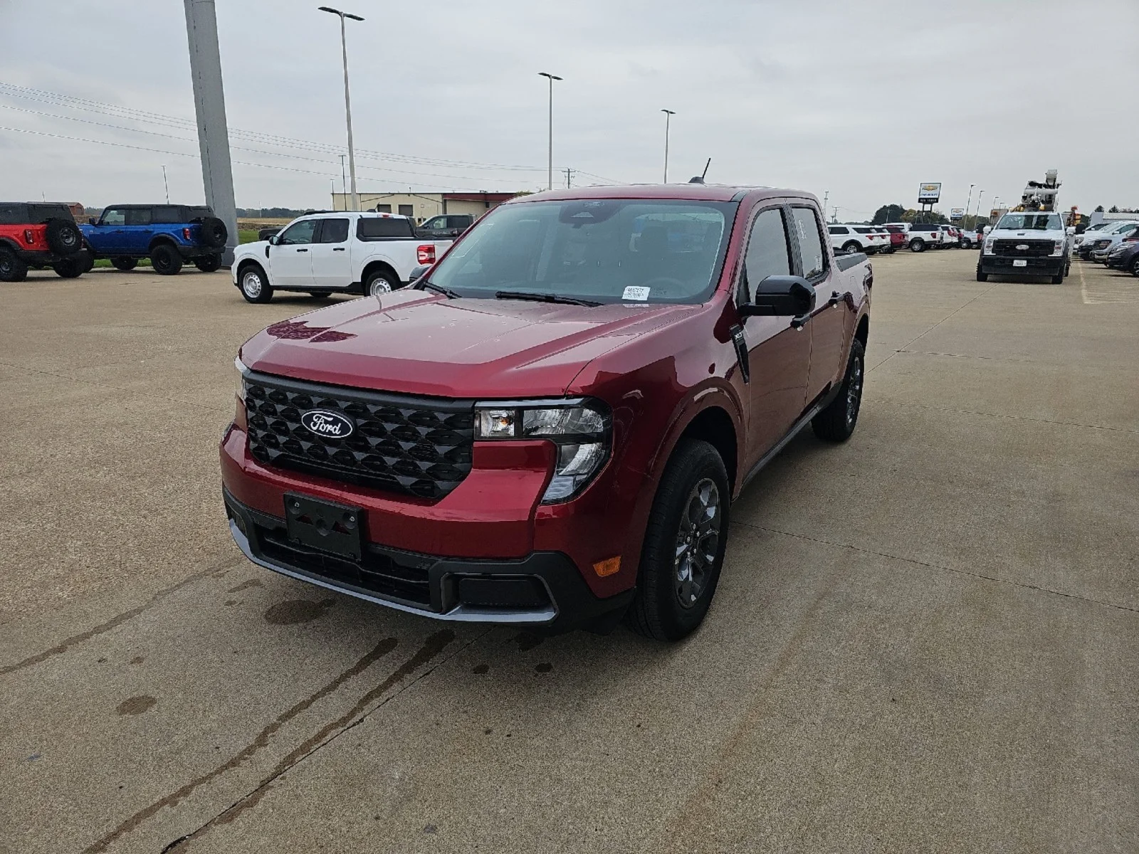 New 2026 Ruby Red Metallic Tinted Clearcoat Ford XLT image 17