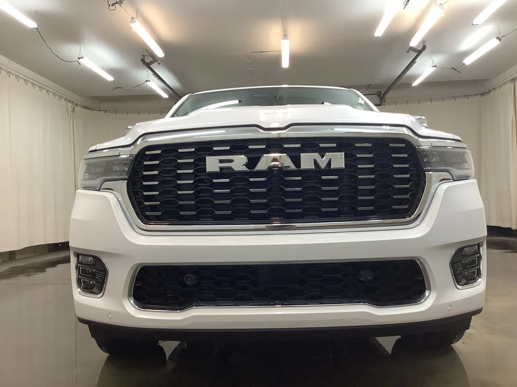 New 2026 Ivory White Tri-Coat Pearl-Coat Exterior Paint RAM  image 10