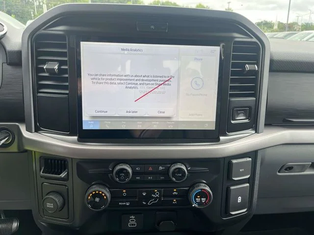 New 2026 Iconic Silver Metallic Ford XLT image 18