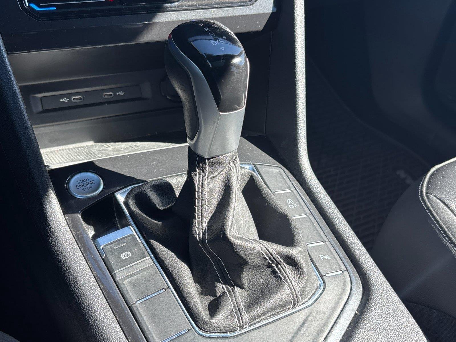 Used 2023 Platinum Gray Metallic Volkswagen SE R-Line Black image 26