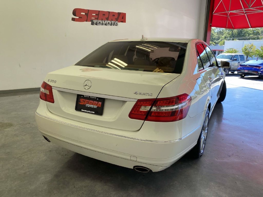 Used 2012  Mercedes-Benz E 350 image 4