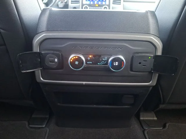 Used 2021 White Ford XLT image 14