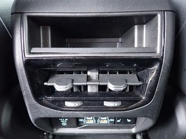 Used 2023 White Jeep Limited image 15