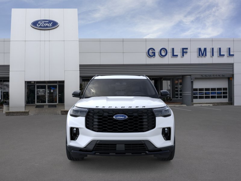 New 2026 Star White Metallic Tri-Coat Ford ST-Line image 6