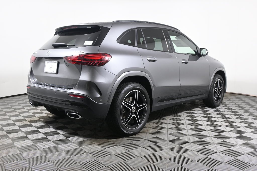 Used 2026 Mountain Grey Metallic Mercedes-Benz GLA 250 image 7