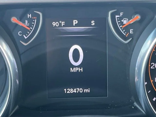Used 2018 Gray Jeep Unlimited Sport S image 34