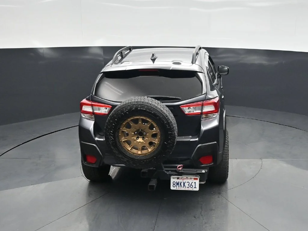 Used 2019 Gray Subaru 2.0i Premium image 40