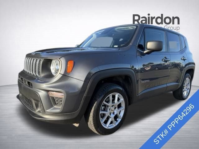 Used 2023 Graphite Gray Jeep Latitude image 3
