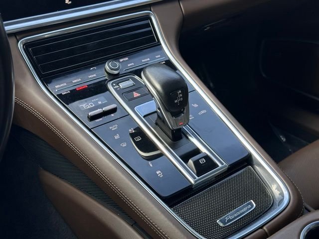 Used 2017 Volcano Grey Metallic Porsche Turbo image 15