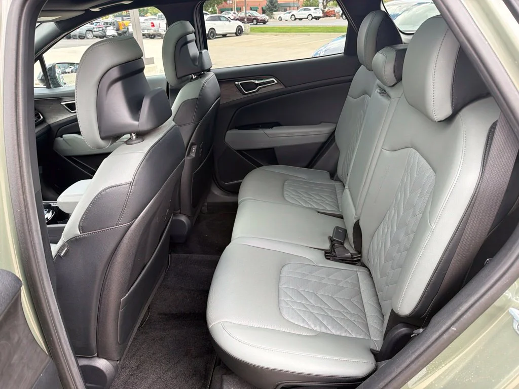 Used 2023 Green Kia X-Pro image 21