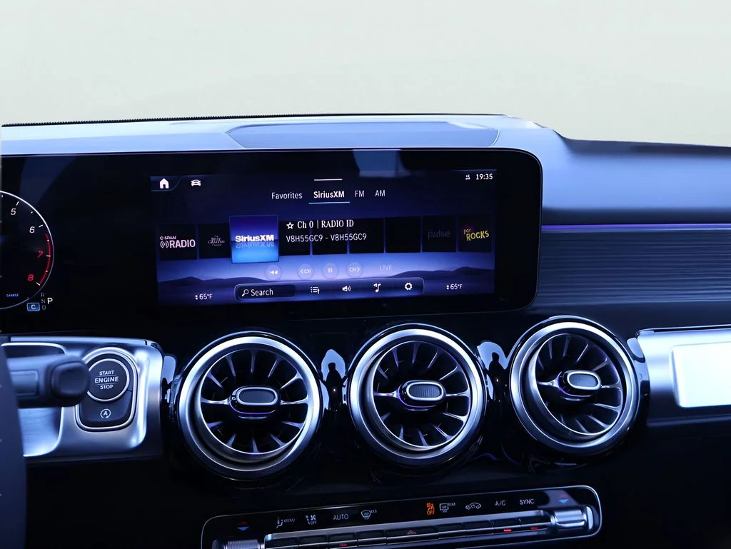 New 2026 Starling Blue Metallic Mercedes-Benz GLB 250 image 22