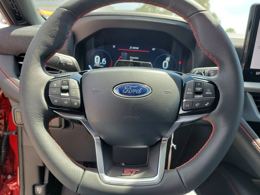 New 2026 Rapid Red Metallic Tinted Clearcoat Ford ST image 19