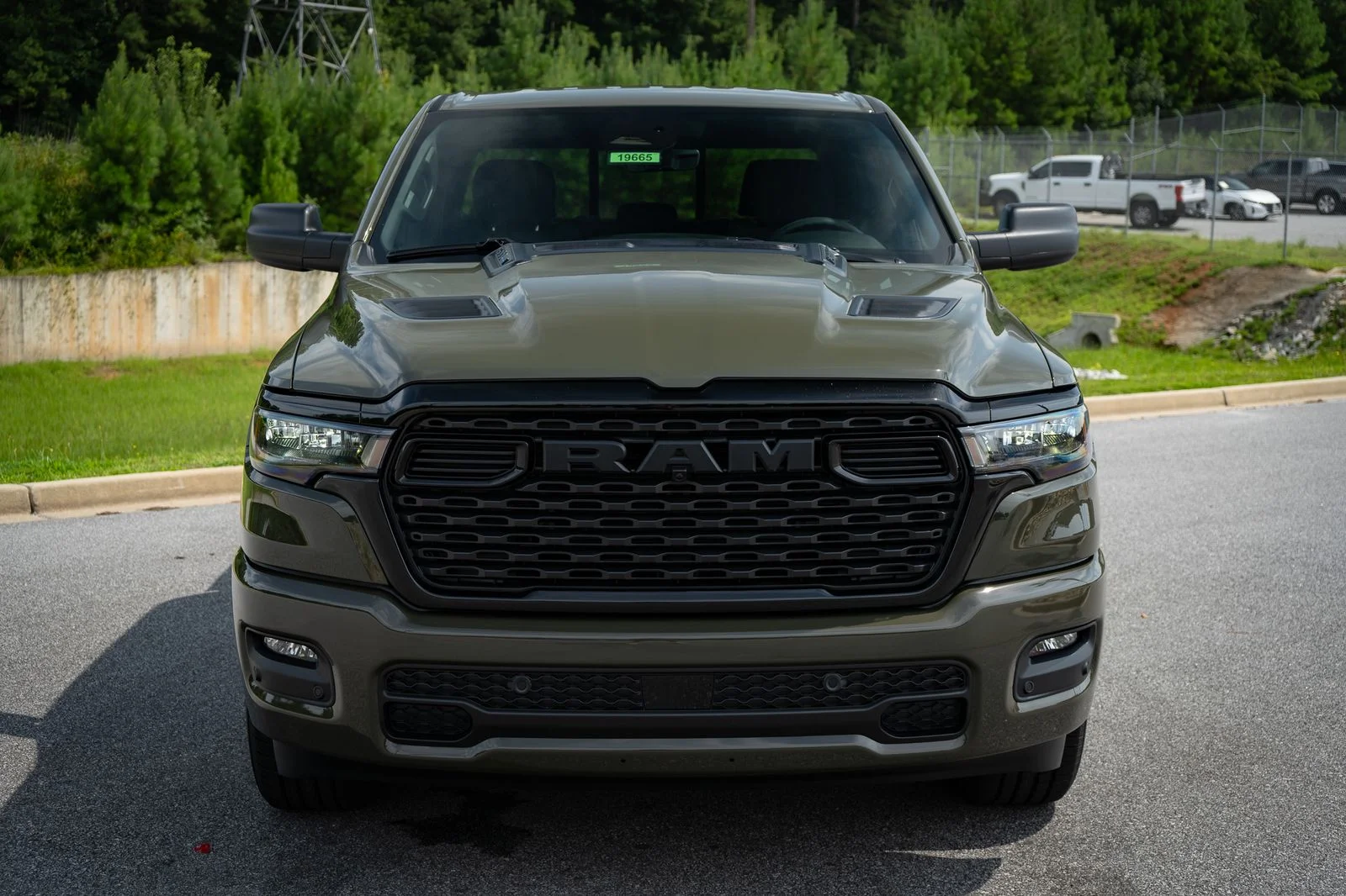 New 2026 Tank Exterior Paint RAM Express image 2