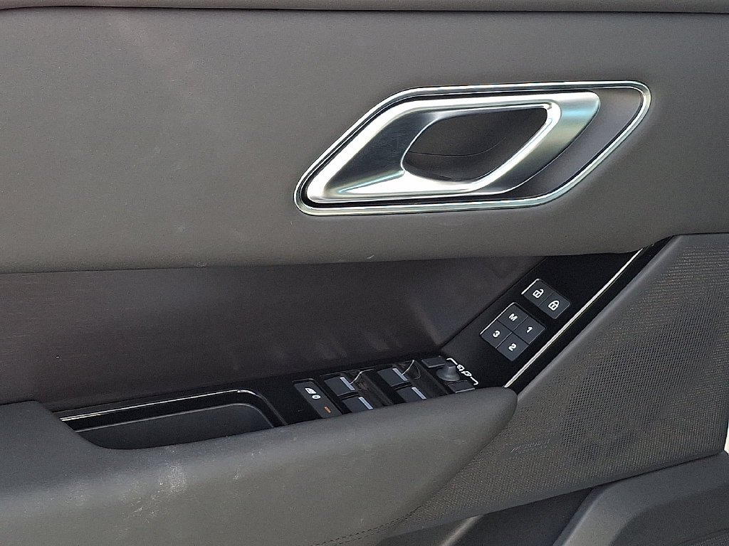 2026 Land Rover Range Rover Velar Dynamic SE - Photo 12