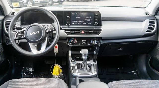 Used 2024 Black Kia LX image 15
