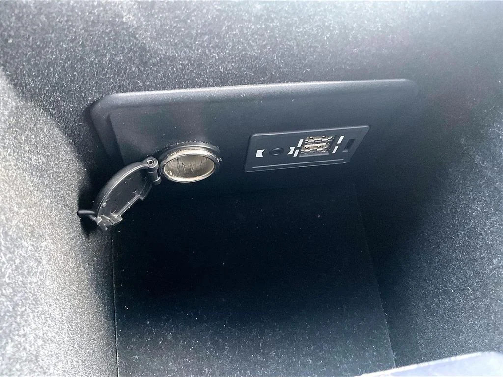 Used 2016 Gray Lexus 460 image 31
