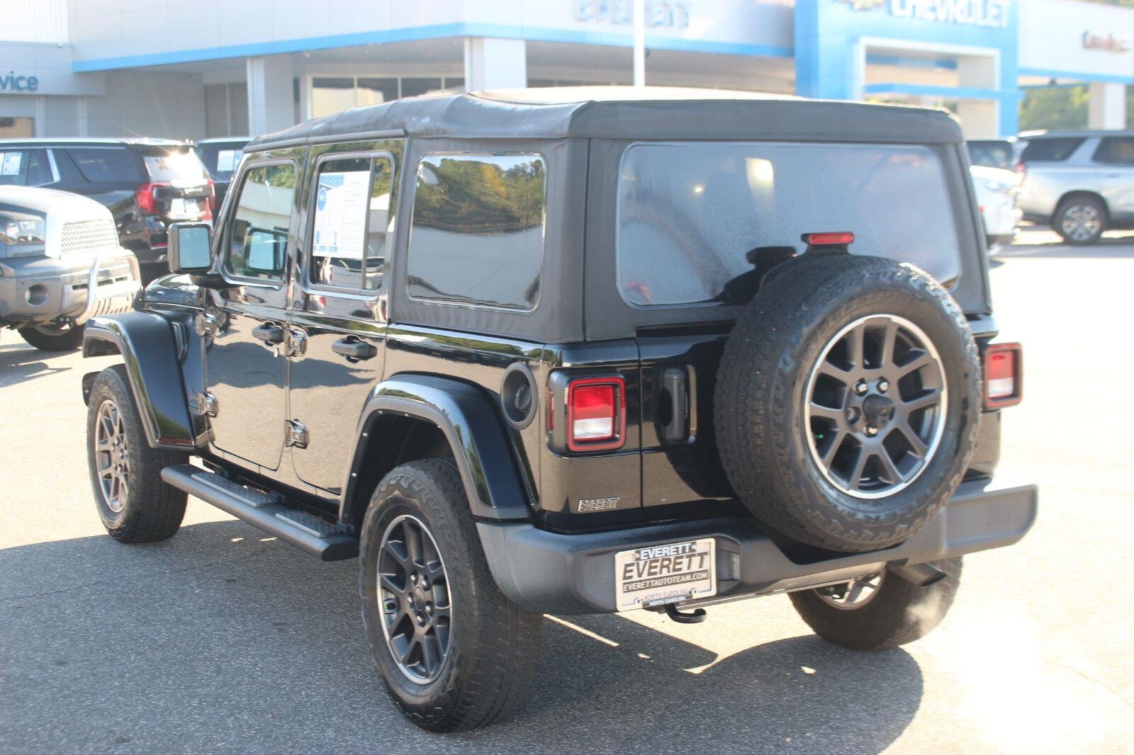 Used 2021 Black Jeep Unlimited 80th Anniversary image 5