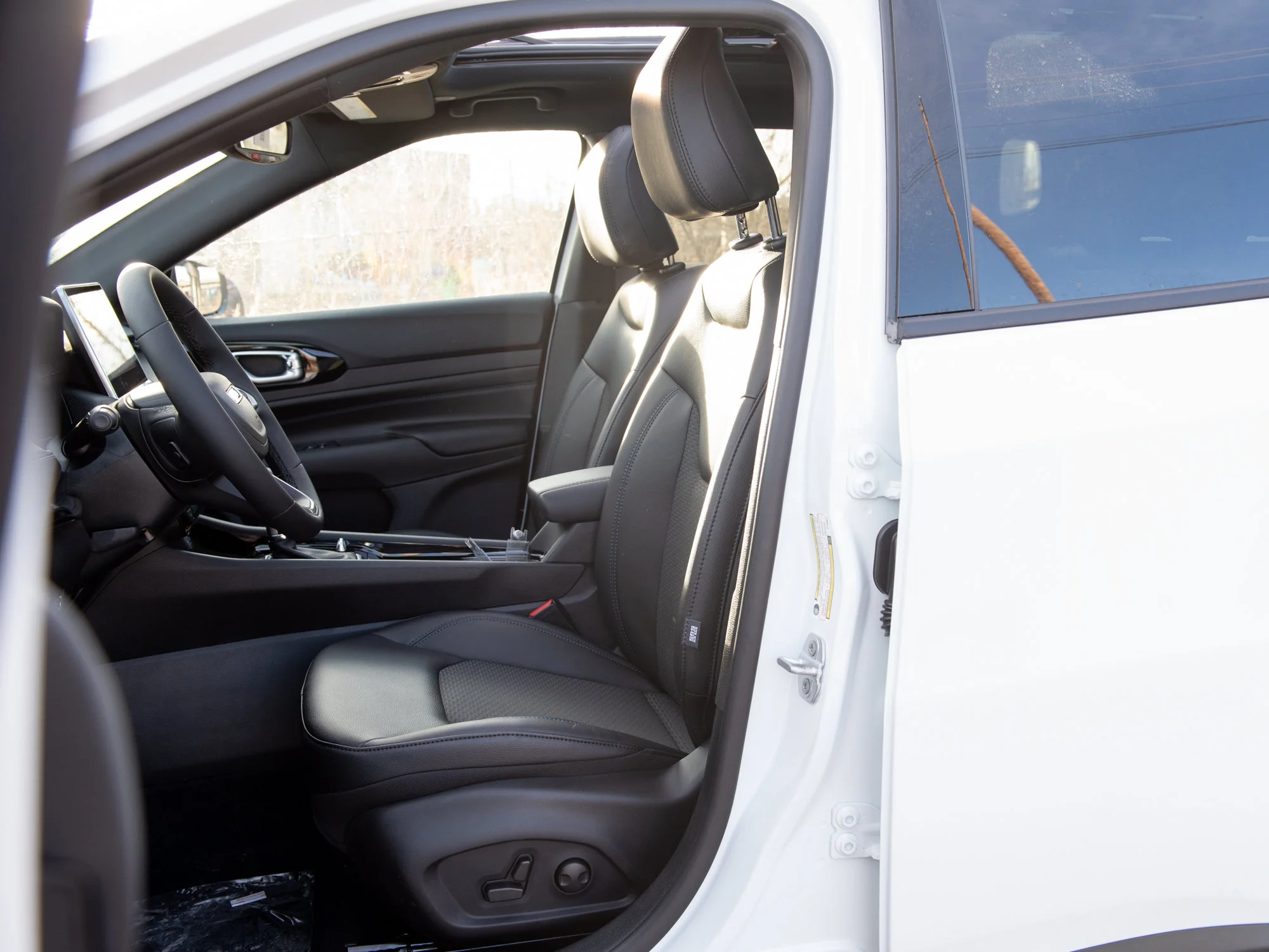 New 2026 White Jeep North* image 18
