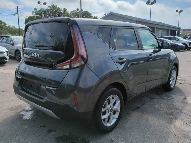 Certified Used 2025 Gray Kia LX image 5
