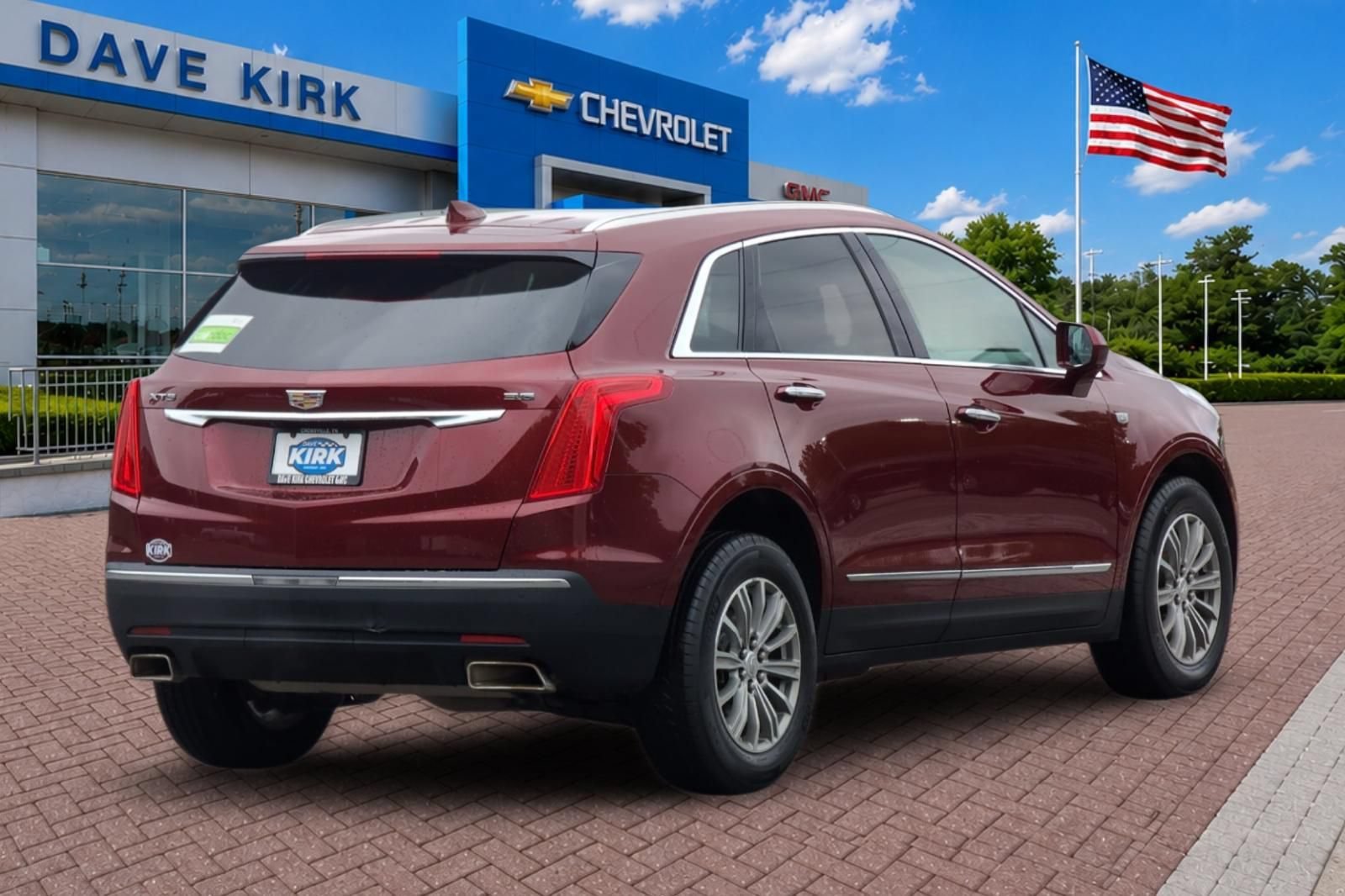 Used 2017 RED PASSION TINTCOAT Cadillac Luxury FWD image 3