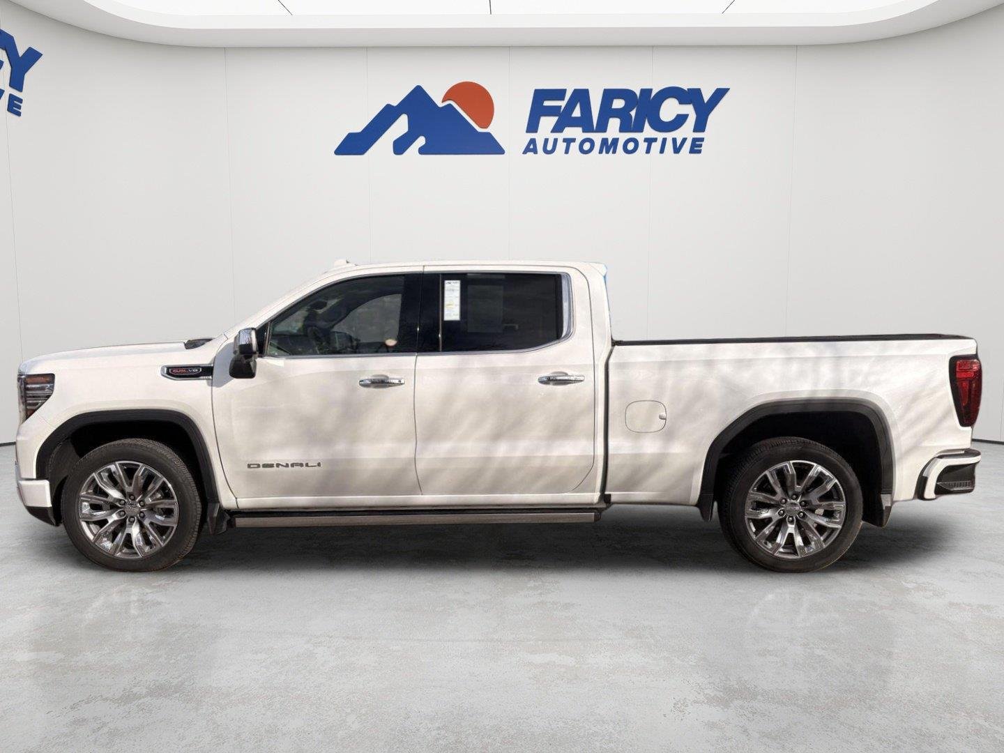 Certified Used 2025 White Frost Tri-Coat GMC Denali image 2