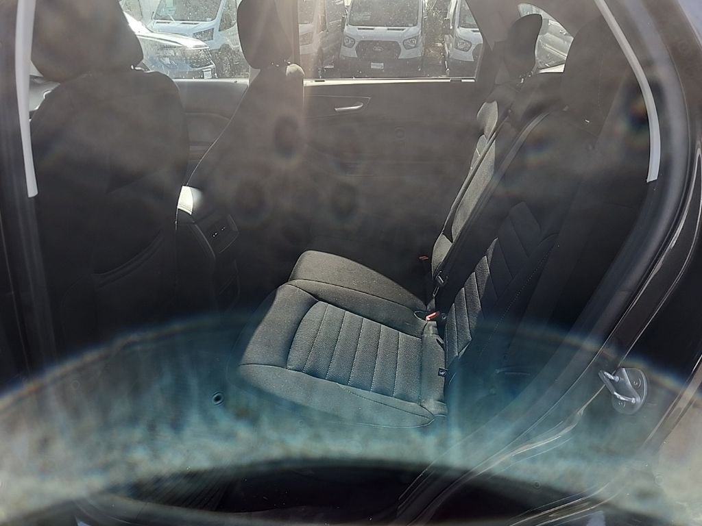 Used 2020 Gray Ford SE image 20