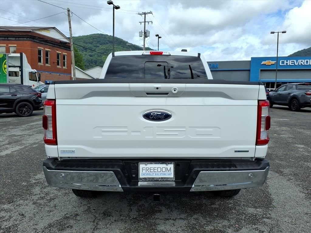 Used 2021 White Ford Lariat image 6