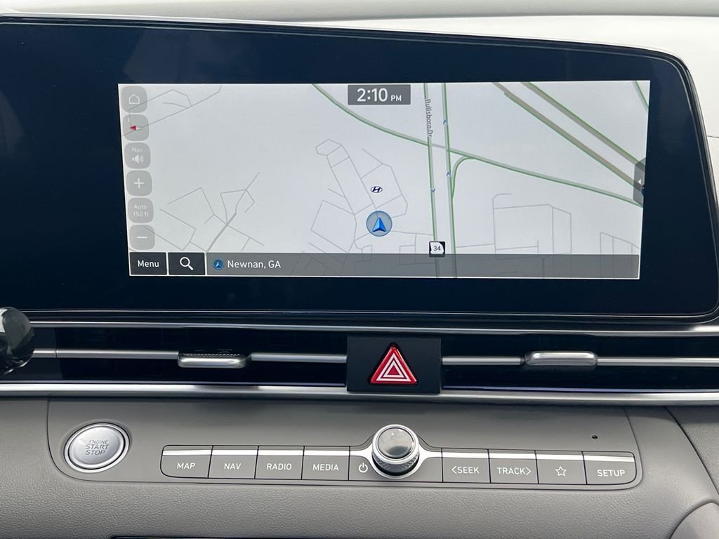 2025 Hyundai Elantra SEL - Photo 28