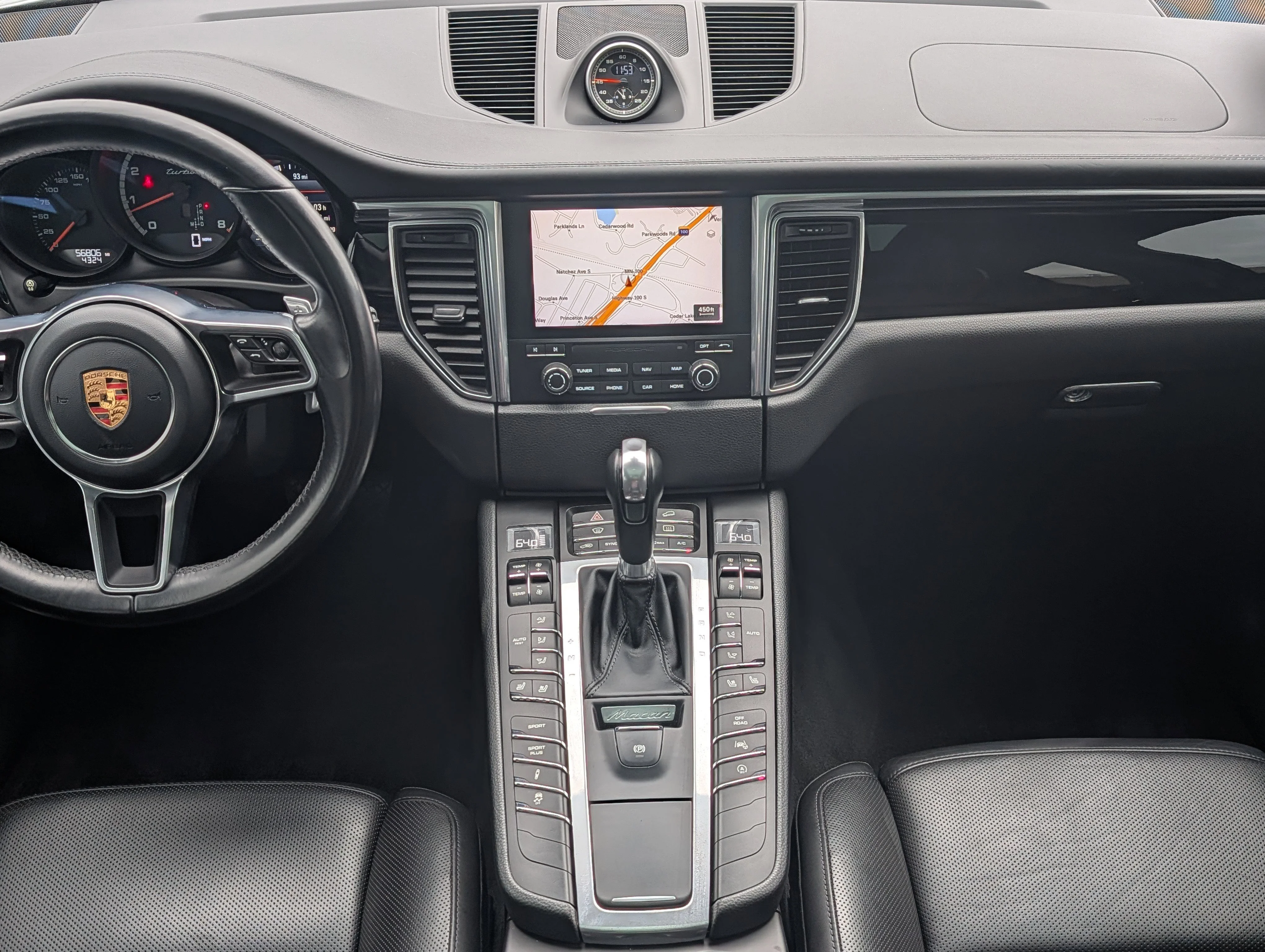 2018 Porsche Macan Turbo - Photo 9