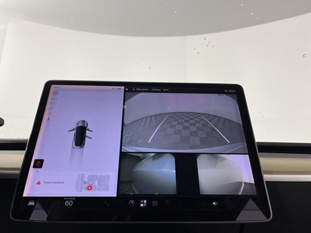 Used 2018 Silver Tesla Long Range Battery image 16
