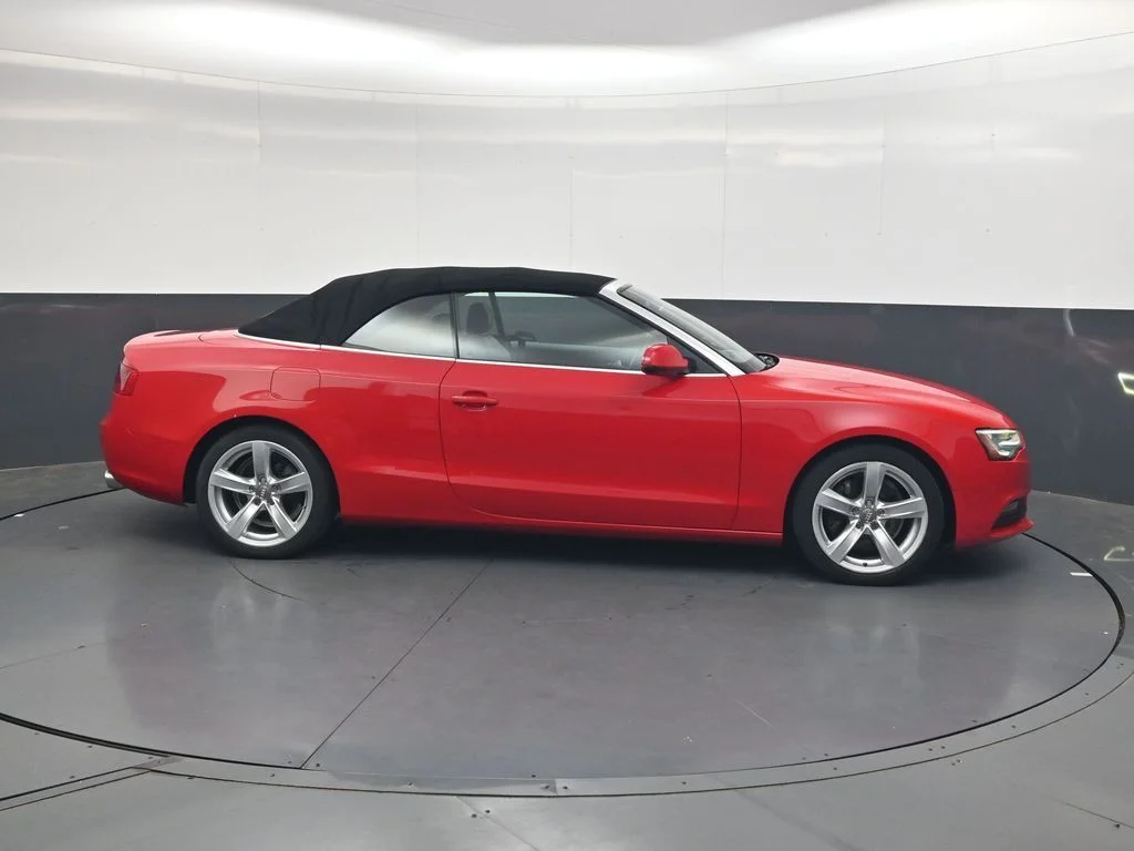 Used 2014  Audi 2.0T Premium Plus image 4