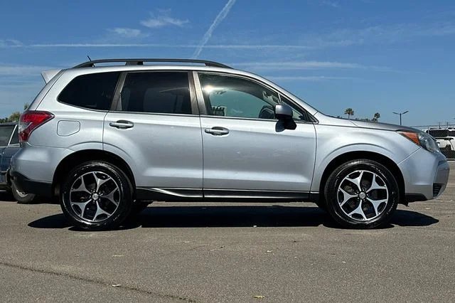 Used 2014 Ice Silver Metallic Subaru 2.0XT Premium image 3