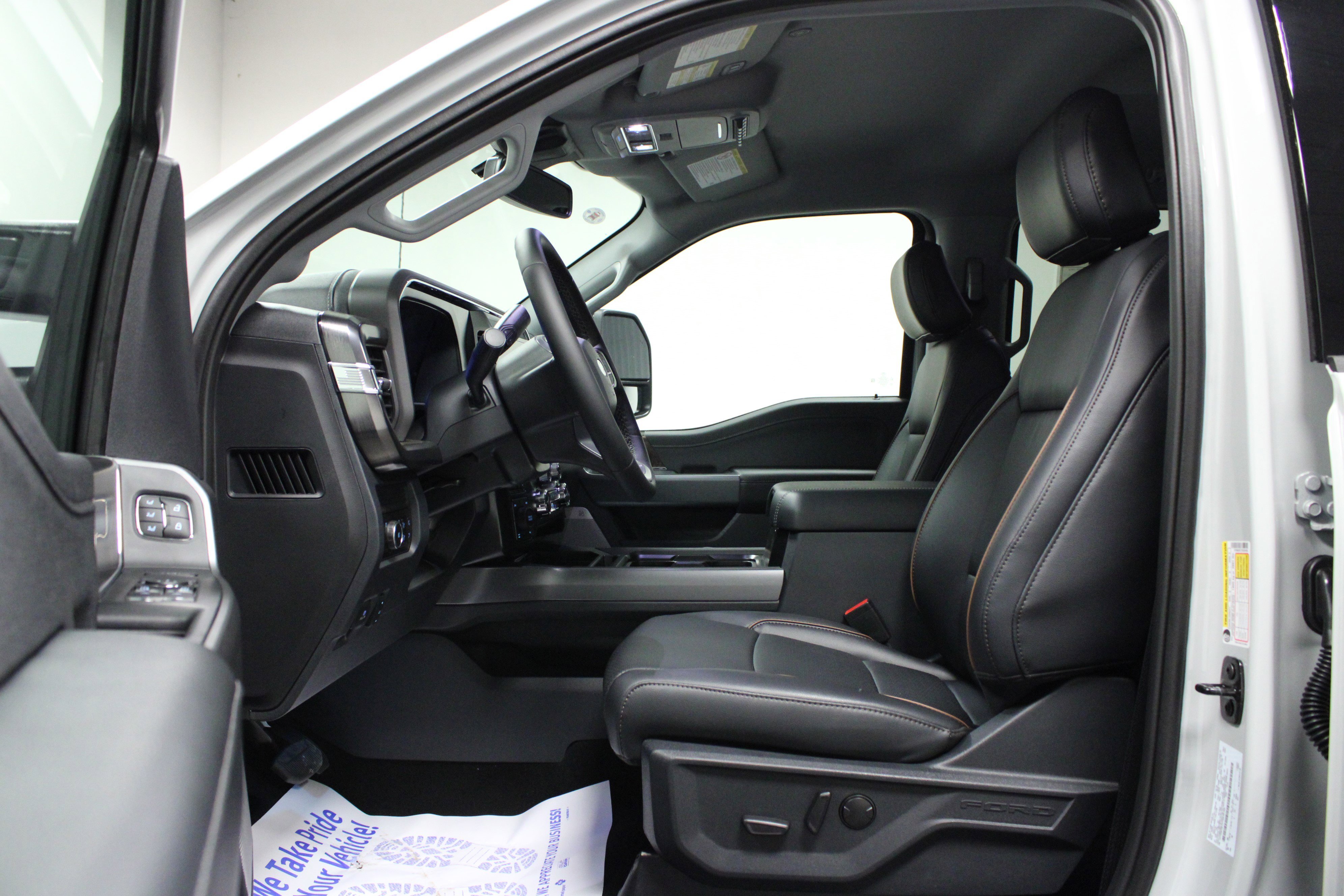 New 2026 Avalanche Ford LARIAT image 12