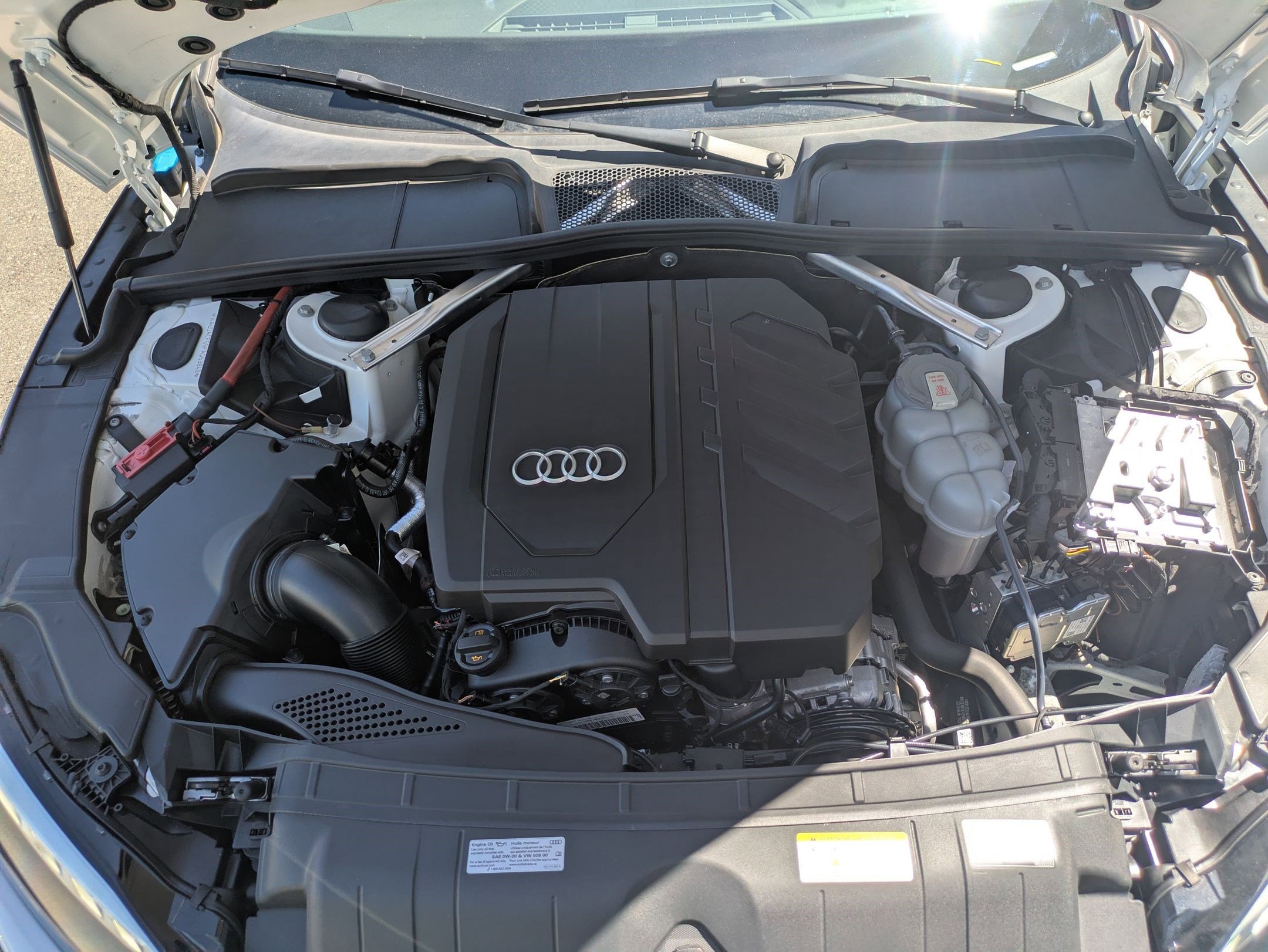 Used 2023 Glacier White Metallic Audi S line Premium image 28