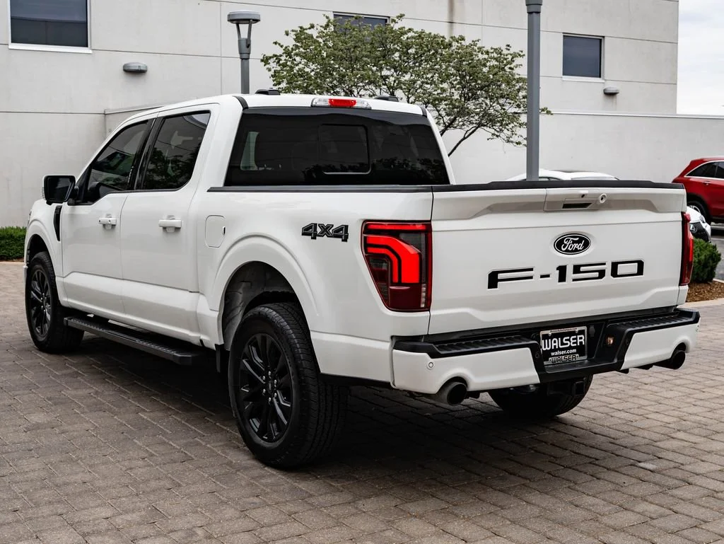 Used 2024 Star White Metallic Tri-Coat Ford LARIAT image 6