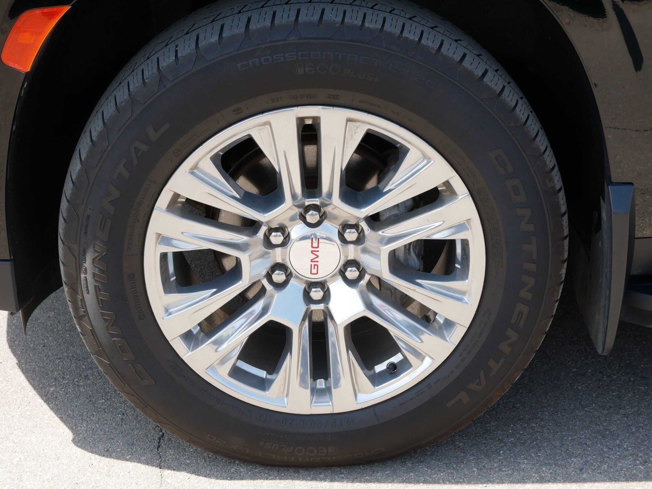 2023 GMC Yukon Denali - Photo 15