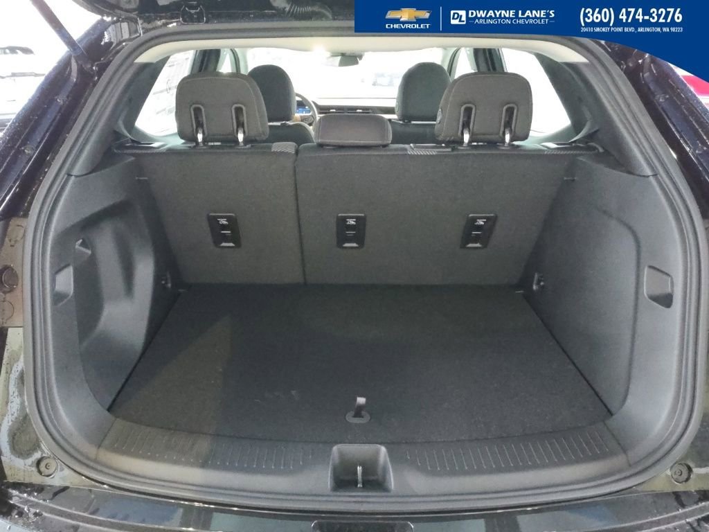 2027 Chevrolet Bolt LT - Photo 26