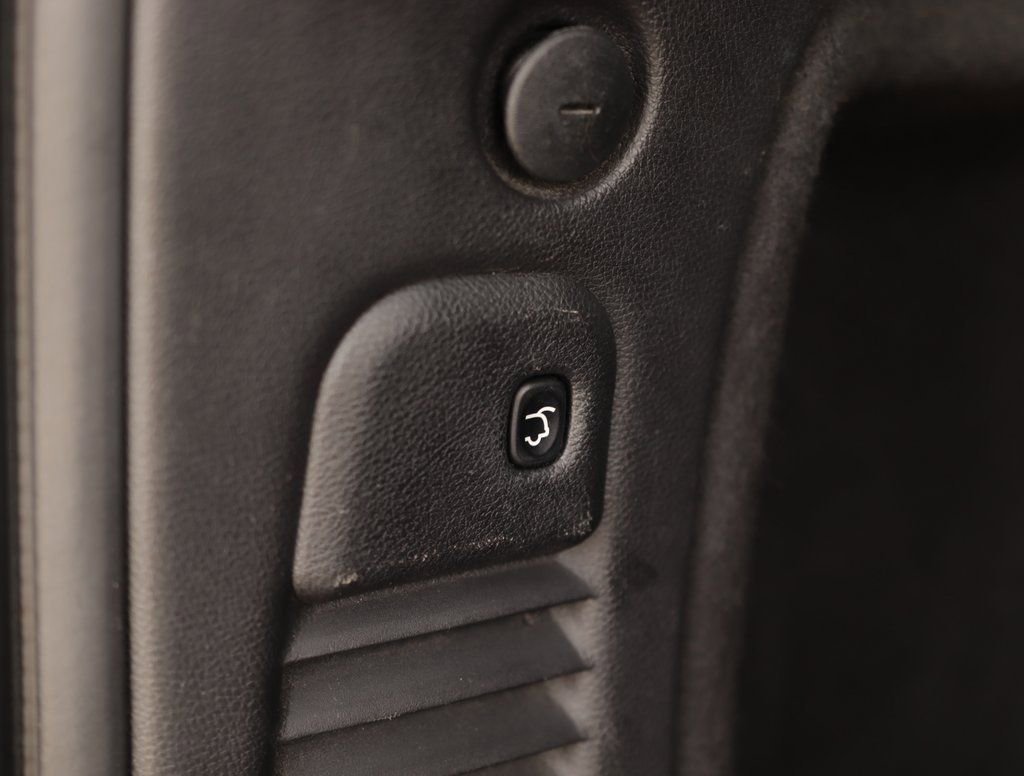Used 2019 Db Black Dodge Citadel image 33