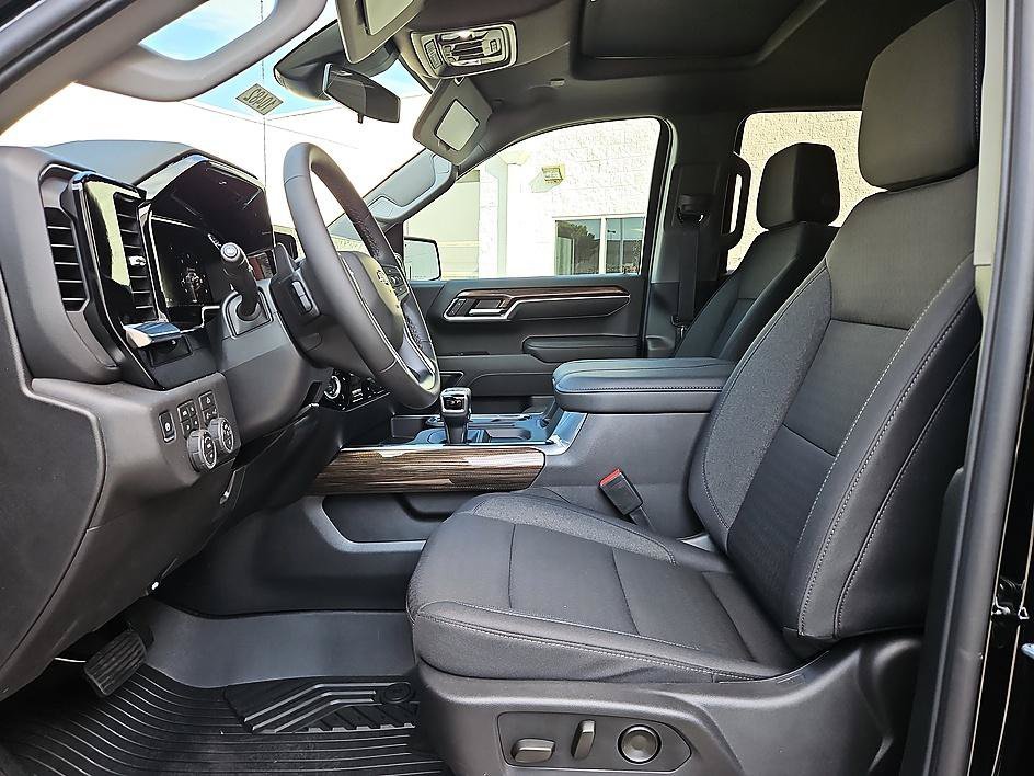 2026 Chevrolet Silverado 1500 LT Trail Boss - Photo 10