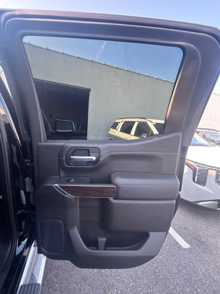Used 2020 Black GMC SLT image 20